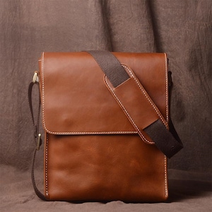 Leather Messenger Bag for Men and Women, Travel Messenger Bag, Men's Sling Bag Leather, Shoulder Crossbody Bag best for Gift