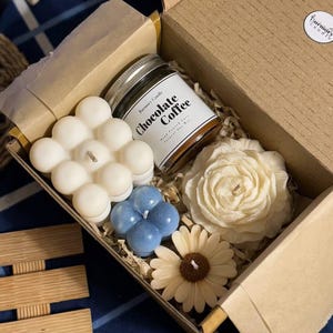 Candle Gift Box | Housewarming Candle Gift Box | Gift Wrapping Optional | 100% Organic Soy Candles| Set Of 5| Handmade Candles, Home Decor.