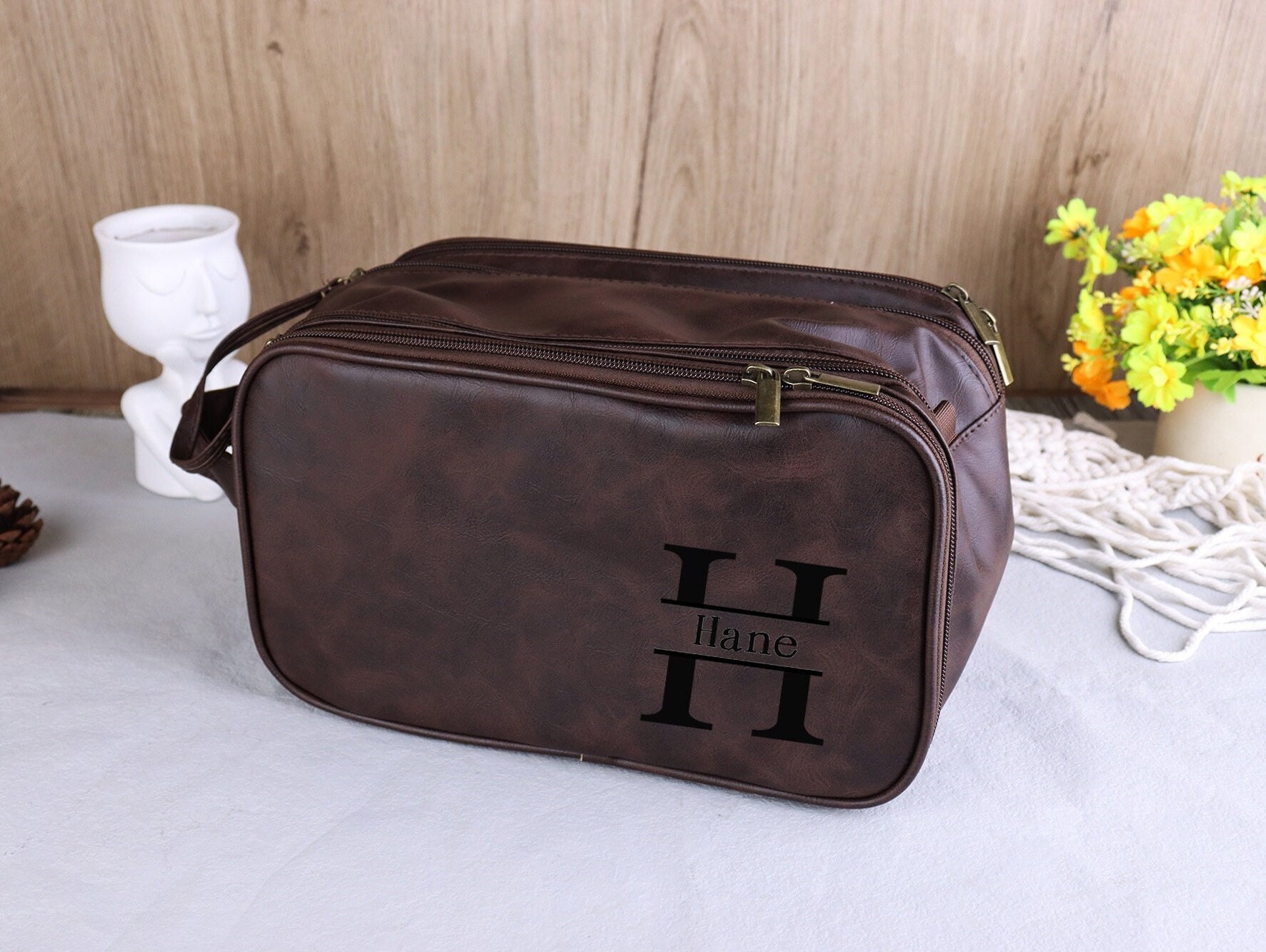 Personalised Leather Toiletry Bag Hanging Wash Bag Large 