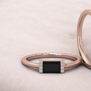 Black Onyx Baguette Ring - Dainty Stackable Ring - Birthstone Ring - Gifts for Her - Mom Gifts, Promise Ring, Baguette Ring