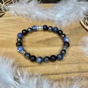 Mental calming anxiety bracelet in sodalite, Hematite, Tourmaline image 2