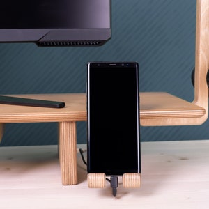 Here’s Dual Monitor Stand Riser! This Wood Computer Laptop Stand Organizer can be best Gifted from Boss to Manager. This Double Lap Monitor Desk Setup Riser Shelf will be perfect matches with her or him monitor, pc, computer or laptop.