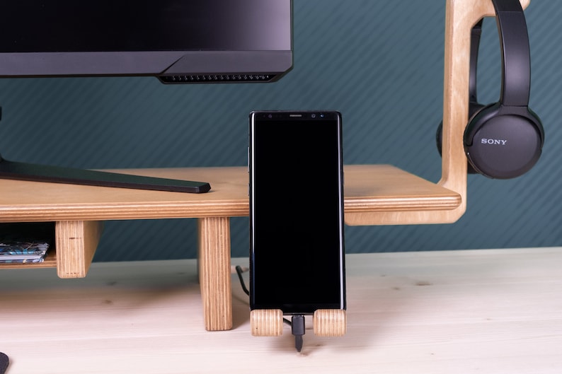 Here’s Dual Monitor Stand Riser! This Wood Computer Laptop Stand Organizer can be best Gifted from Boss to Manager. This Double Lap Monitor Desk Setup Riser Shelf will be perfect matches with her or him monitor, pc, computer or laptop.