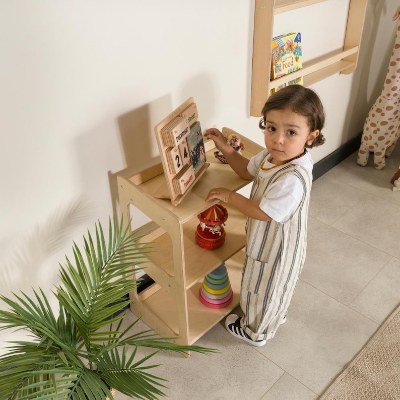 Montessori Calendar for Kids 🌿

Personalized Wooden Perpetual Calendar – Educational Learning Toy for Toddlers & Preschoolers

Make learning fun and interactive with this beautifully crafted Montessori-inspired wooden desk calendar! Designed to help kids explore the days, months, and seasons, this perpetual calendar turns daily routines into engaging learning moment