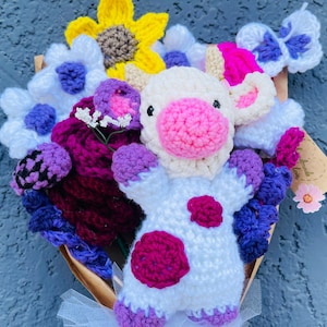 Mini cow vaquita crochet bouquet