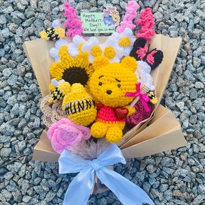 Disney’s, Winnie the Pink - Pooh and Honey bees|  the Pooh Themed Bouquet | Crochet Bouquet | Anniversary Gift | Birthday | Disney Fan |