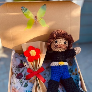 Look alike Doll! customized crochet plush doll| handmade loved one| couple doll| personalized gift for baby, parent, friend, grandparent!