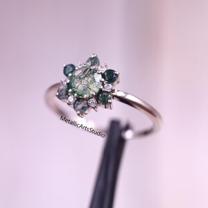 Round Cut Natural Moss Agate Ring, Nature Inspired Ring, Tree Agate Engagement Band, Natural Moss Agate Ring, Anniversary Gift, Gift for Her