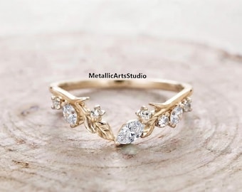 Vintage Leaf Moissanite Curved Wedding Band Vine Open Ring Nature Inspired Floral Stacking Matching Wedding Ring Custom Ring For Women