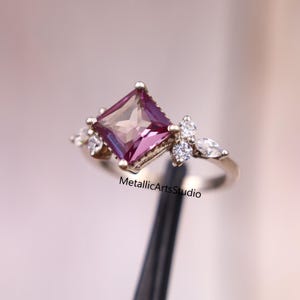 Princess cut Alexandrite Ring, 925 Sterling Silver Ring, Color Changing stone ring, Engagement Ring for Women, Promise Ring, Gift For Her