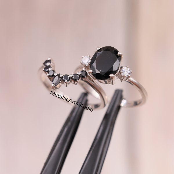 Ovalt brudringsset med svart onyx: Sterlingsilver, svart diamantring