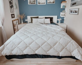 Awesome handmade alpaca wool duvet, ecological and hypoallergenic, unique heart pattern hand quilted, family manufacture, WHITE TRIMMING