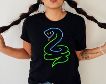 T-shirt met slangenprint: neon reptielenprint, streetwear-mode