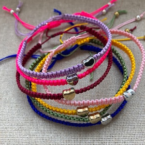 Makramee Armband, Freundschaftarmband, Herz Armband, Armband, personalisierbar, Farbwahl