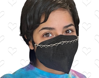 Cadena para mascarilla con dije de corazón