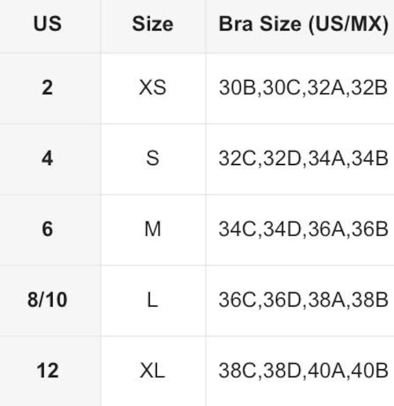 Peut inclure: Un tableau de guide des tailles en noir et blanc avec trois colonnes intitul&eacute;es US, Size et Bra Size (US/MX). Les lignes indiquent les tailles US 2, 4, 6, 8/10 et 12, correspondant aux tailles XS, S, M, L et XL avec des bonnets associ&eacute;s.