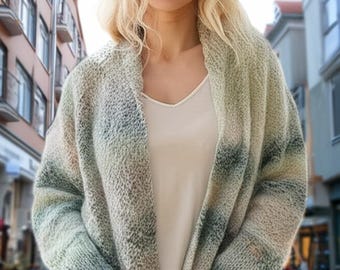 Hand-Knitted Wool Cardigan: Raglan Sleeve, Timeless Design