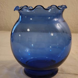 Anchor Hocking Blue Glass Vase