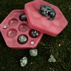 Magnetic Dragon Dice Box with Dice Set - D&D Gift