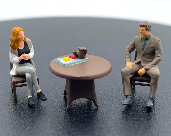 Coffee Shop Sitting Couple. Cafe Restaurant Figures. Human Miniatures ...