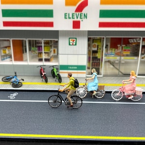 Fietsen en motorrijders. Schaal 1:64. Mountain-/racefietsen. Miniatuurfiguren