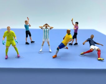 Football / Soccer Players. Referees. 1:64 Scale. Miniature Human Figures
