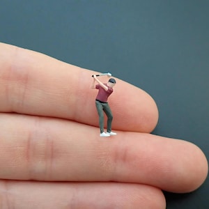 1:87 Scale Hand-Painted Golfer Figures - Miniature Golf Scene Collectibles Man Backswing