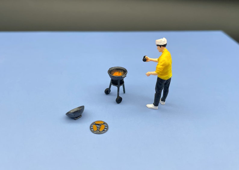 Miniature BBQ Grill and Chef Figures. 1:64 Scale image 2