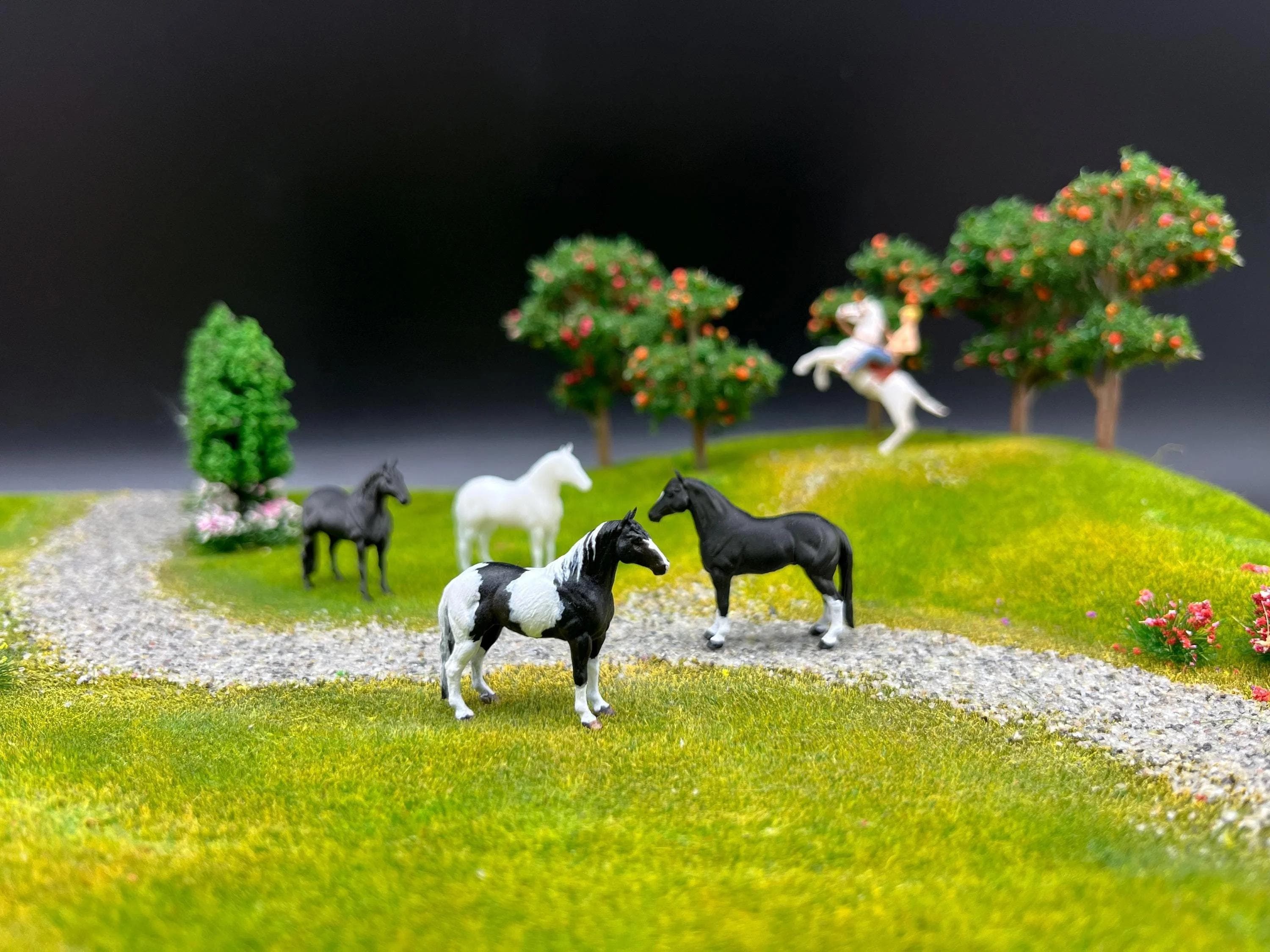 BREYER アメリカドラマ　ボナンザ　馬　フィギュア　DVDのオマケ付き BREYER アメリカドラマ ボナンザ 馬 フィギュア DVDのオマケ付き