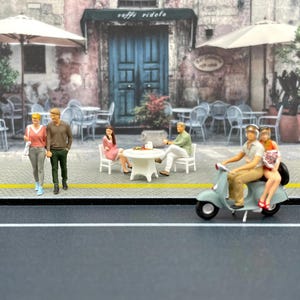 Couples. Moped, Sat at Table, Walking Together. Miniature 1:64 Scale Figures