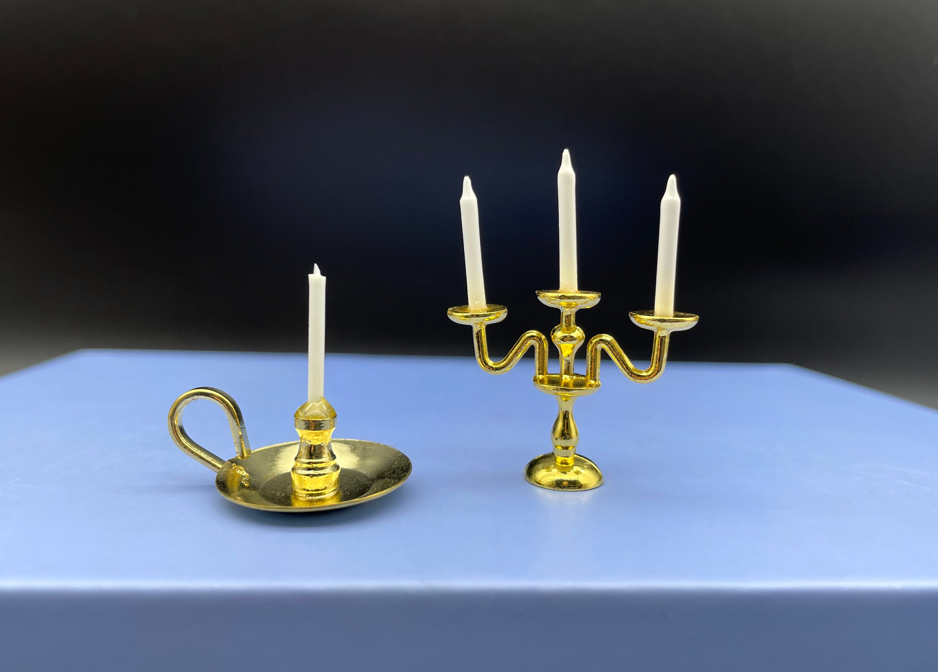 Paire De Chandeliers Miniatures 1:12 - Pour Maison De Poupée - Bougies Blanches Décoratives - 3,5 Cm