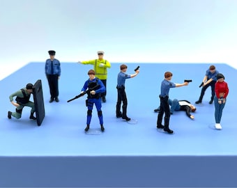 Police, SWAT, Security, Criminal, Robber, Traffic Police. 1:64 Scale Miniature Figures