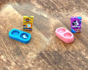 Comedero y plato en miniatura para perros o gatos. Accesorios para casa de muñecas. Escala 1:12.