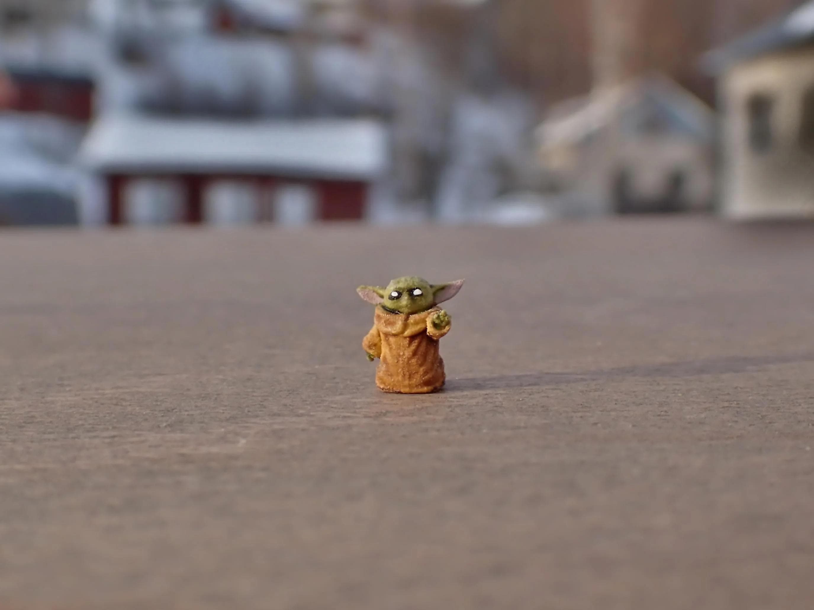 グローグー ミニチュアフィギュア。スター・ウォーズ マンダロリアン