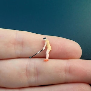 1:87 Scale Hand-Painted Golfer Figures - Miniature Golf Scene Collectibles Female Golfer