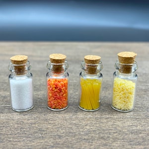 Miniature Jars Dry Food Set. Salt, Spaghetti, Corn Flour, Chili flakes. Kitchen Food. Dollhouse Accessories. 1:12 Scale