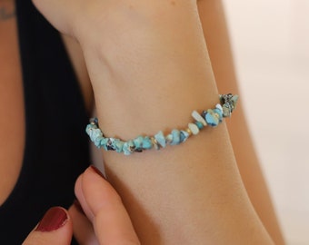Beaded bracelet. Handmade bracelet. gemstone bracelet. Turquoise stone bracelet. Healing bracelet. Minimalist style bracelet.