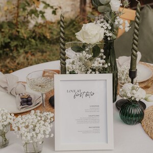Tarjeta de menú personalizable para bodas, fiestas de compromiso, despedida de soltera, despedida de soltera | Menú con Cita de Amor | plantilla de canva