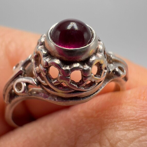 Vintage Soviet Sterling Silver Ruby Ring – Size 8… - image 3
