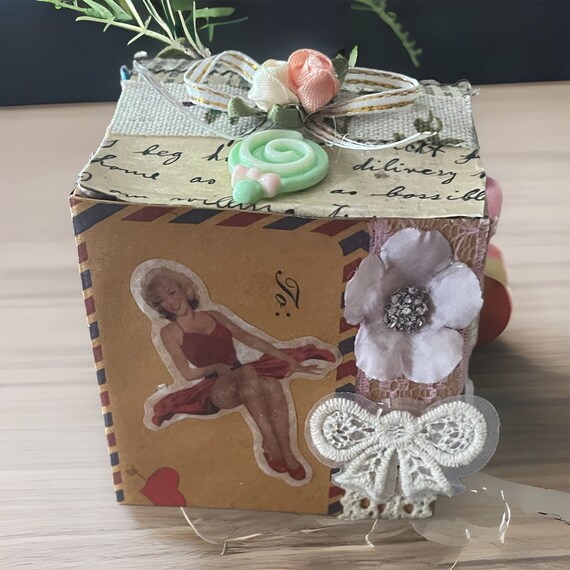 ヴィンテージ風のジャンクジャーナルギフトボックス - Etsy 日本