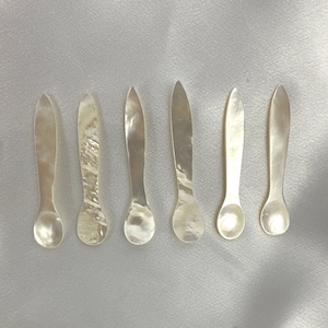Mother of Pearl Spice or Caviar Mini Spoon Set of 6. Elegant Vintage Serving Spoons