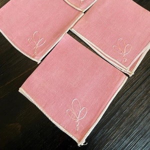 Pretty in Pink - Set of 4 Beautiful Pink Vintage Napkins