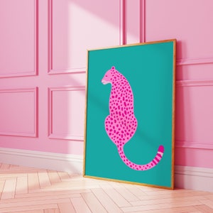 Pink Cheetah Print, Trendy Wall Art, Boho Art Poster, Animal Artwork, Minimalist Home Decor, DIGITAL DOWNLOAD