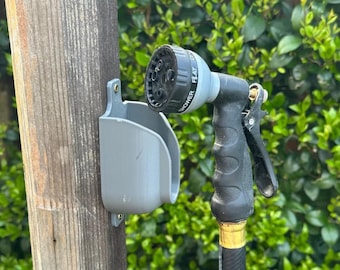 Wall Mount Garden Hose Nozzle Holder - Weatherproof Plastic