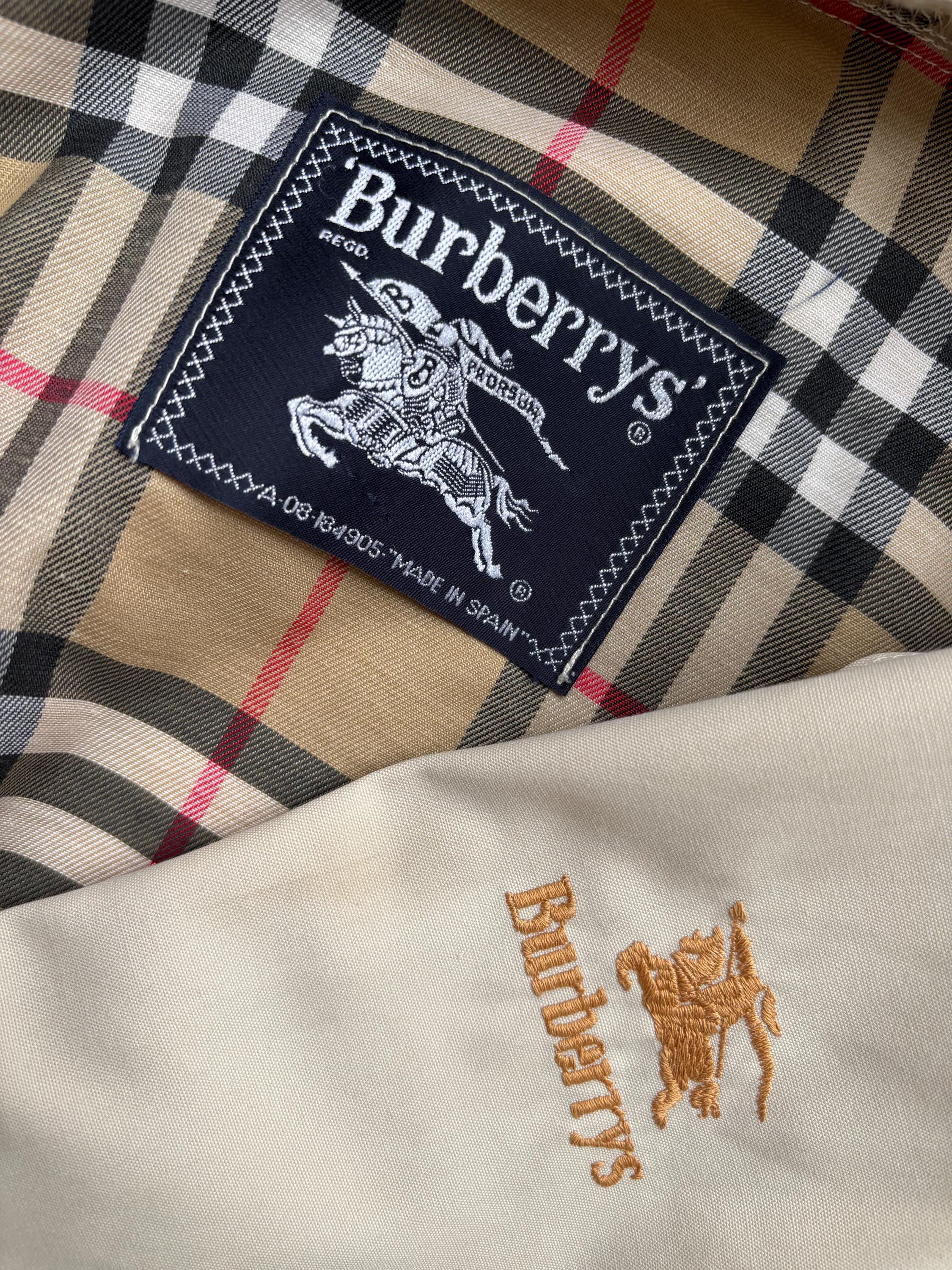 GQ1127◇Burberrys Prorsum Collection Burberry Prorsum Coat - Bijoux Bag Spa & Consignment