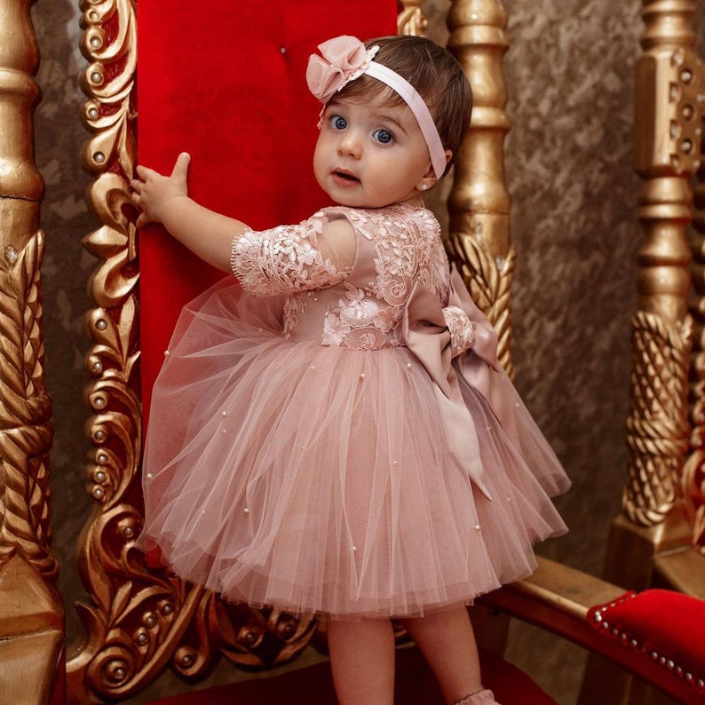 Robe bébé fille pour une occasion spéciale, robe d'anniversaire pour fille, robe rose poudré, robe de soirée bébé fille, robe de premier anniversaire image 2