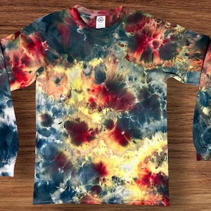 Long sleeve Tie dye t-shirt, Ice dyed, Men’s Size Medium, Women’s Size Large
