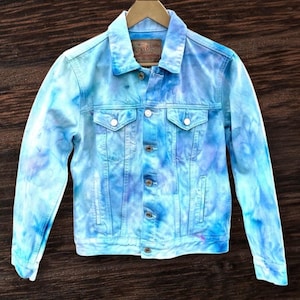 Ladies Ice Dyed Denim jacket, Hand dyed in blues and lavender, Women’s tie dye Medium Jean jacket