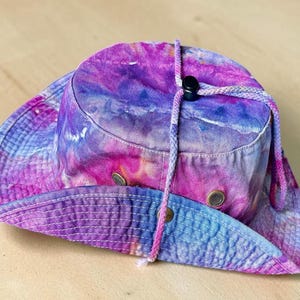 Custom Ice Dyed Sun hat, Safari Hat, Tie Dyed hiking hat, Bucket hat with hurricane strap, Hand Dyed Boonie Hat, Boating Hat, Fishing Hat, BRAZIL BERRY L/XL