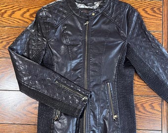Vintage BB Winter Chocolate Faux Leather Jacket Snake Print lining Women’s M